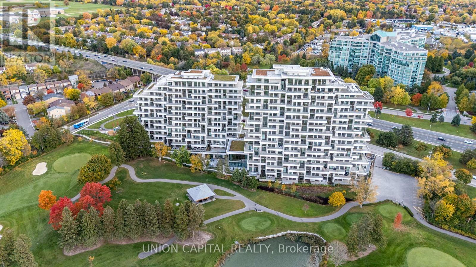 19 - 399 Royal Orchard Boulevard, Markham, ON - Outdoor With View