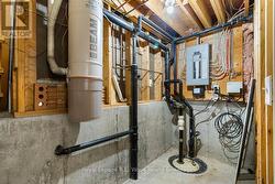 Utility Room w central Vac -