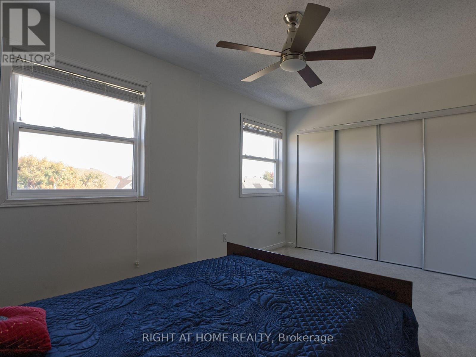 773 Cobble Hill Drive, Ottawa, ON - Indoor Photo Showing Bedroom