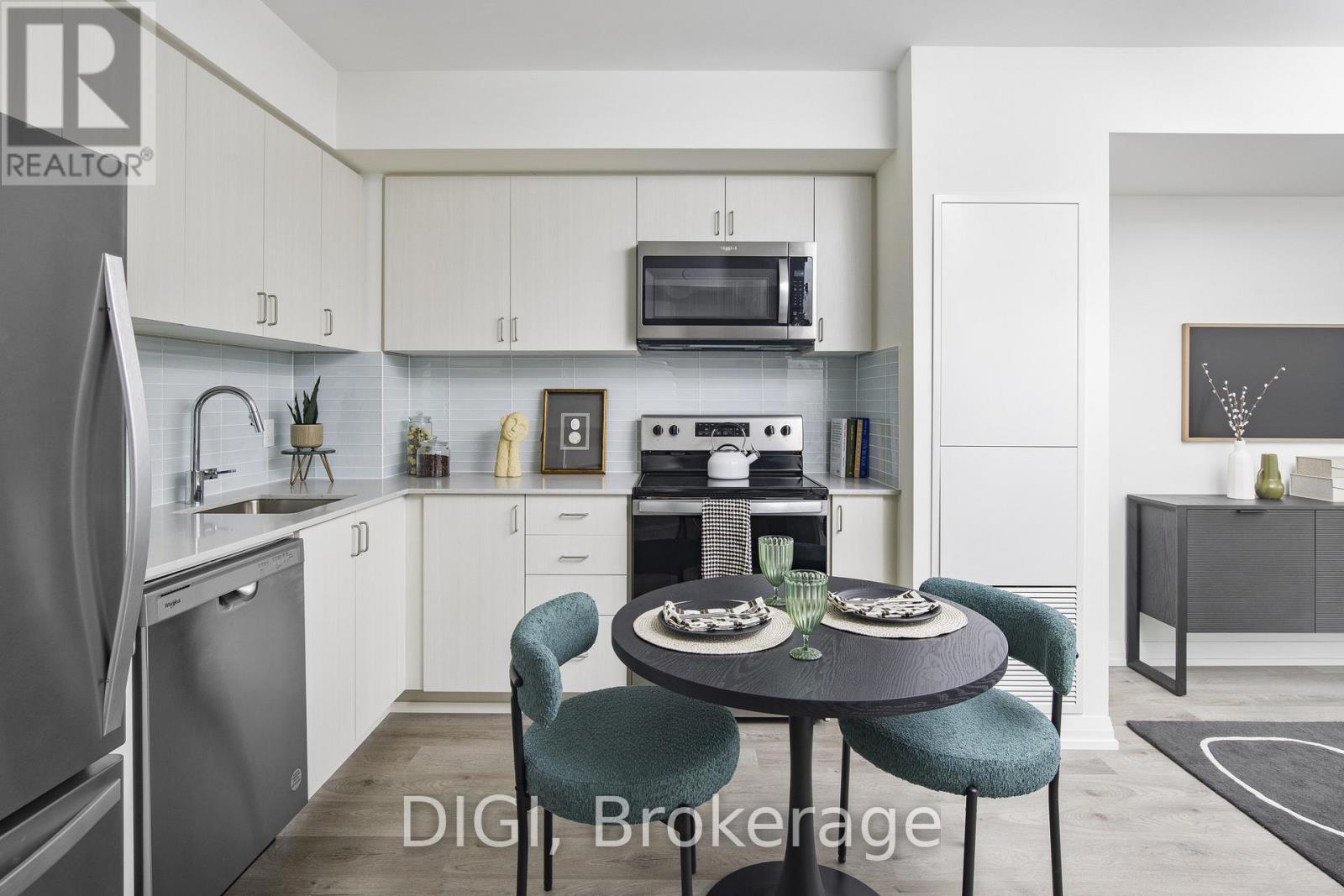 3605 - 325 Yorkland Boulevard, Toronto, ON - Indoor Photo Showing Kitchen