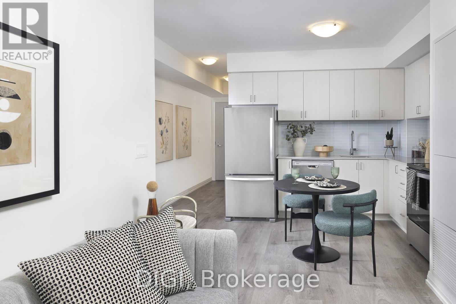 3605 - 325 Yorkland Boulevard, Toronto, ON - Indoor Photo Showing Kitchen