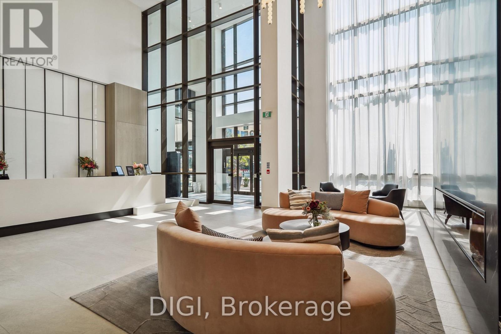 3605 - 325 Yorkland Boulevard, Toronto, ON - Indoor Photo Showing Other Room