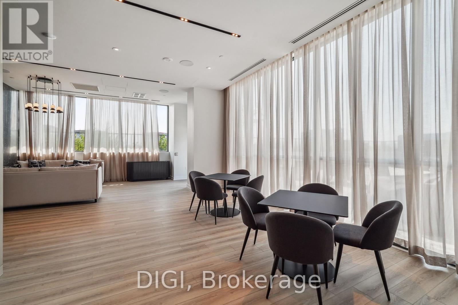 3605 - 325 Yorkland Boulevard, Toronto, ON - Indoor