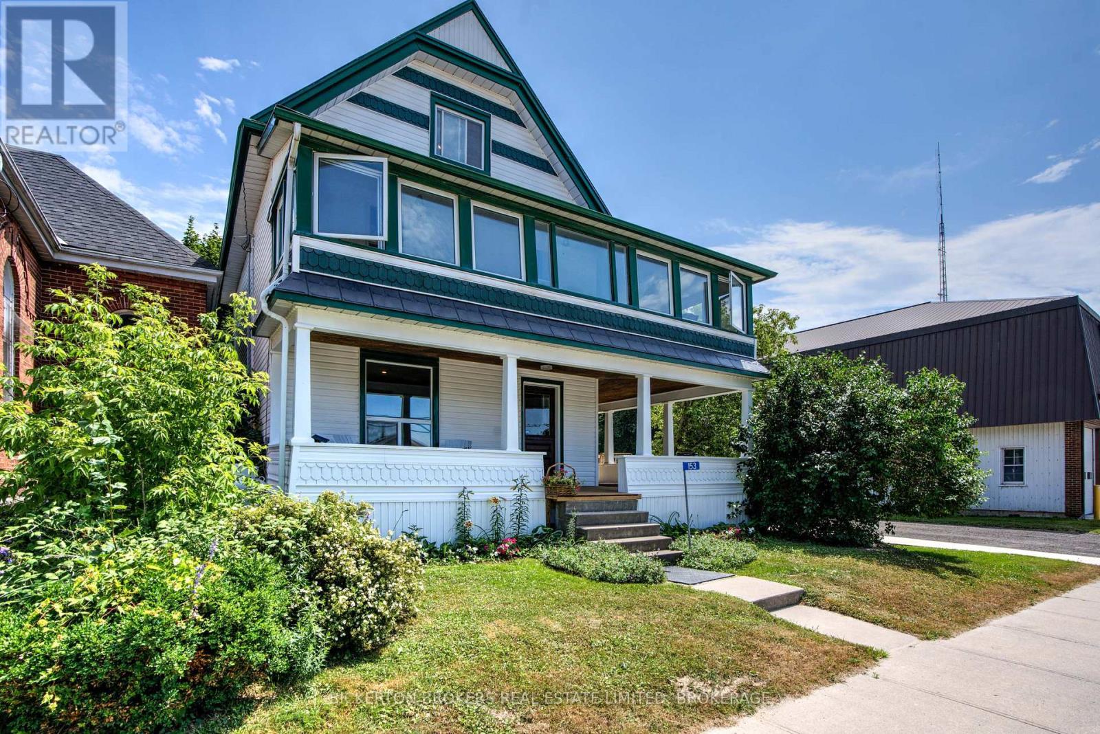 153 Main Street, Leeds And The Thousand Islands, ON - Outdoor With Deck Patio Veranda