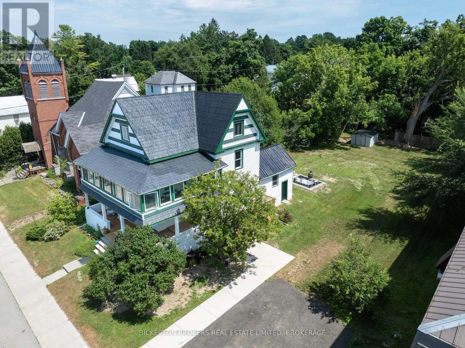 153 Main Street, Leeds And The Thousand Islands, ON - Outdoor