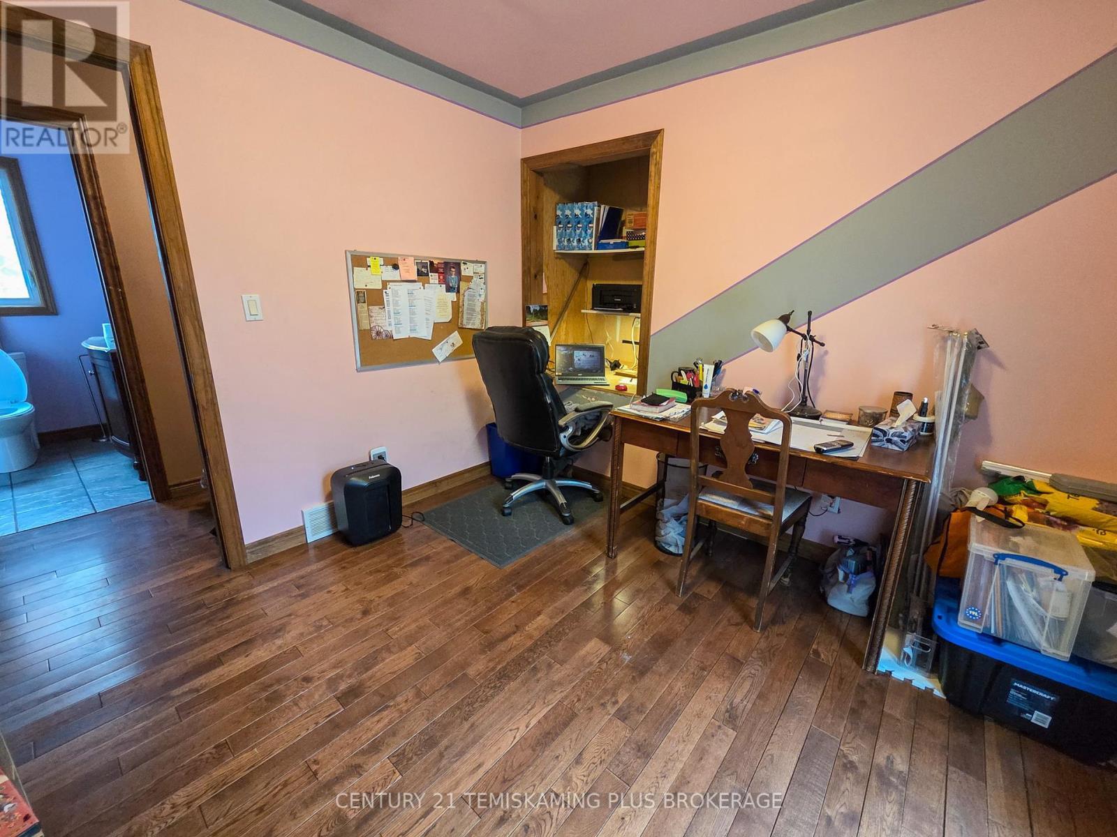 Bedroom 2 - 488011 Chamberlain 6 Road, Chamberlain, ON - Indoor Photo Showing Other Room