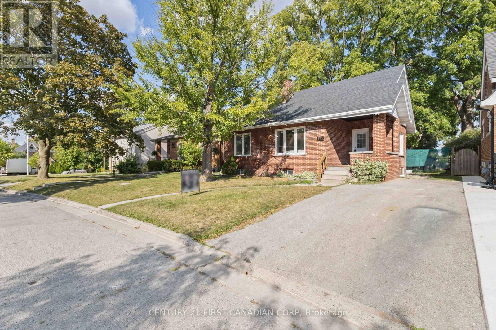122 Windsor Crescent, London South (South F), ON - Outdoor