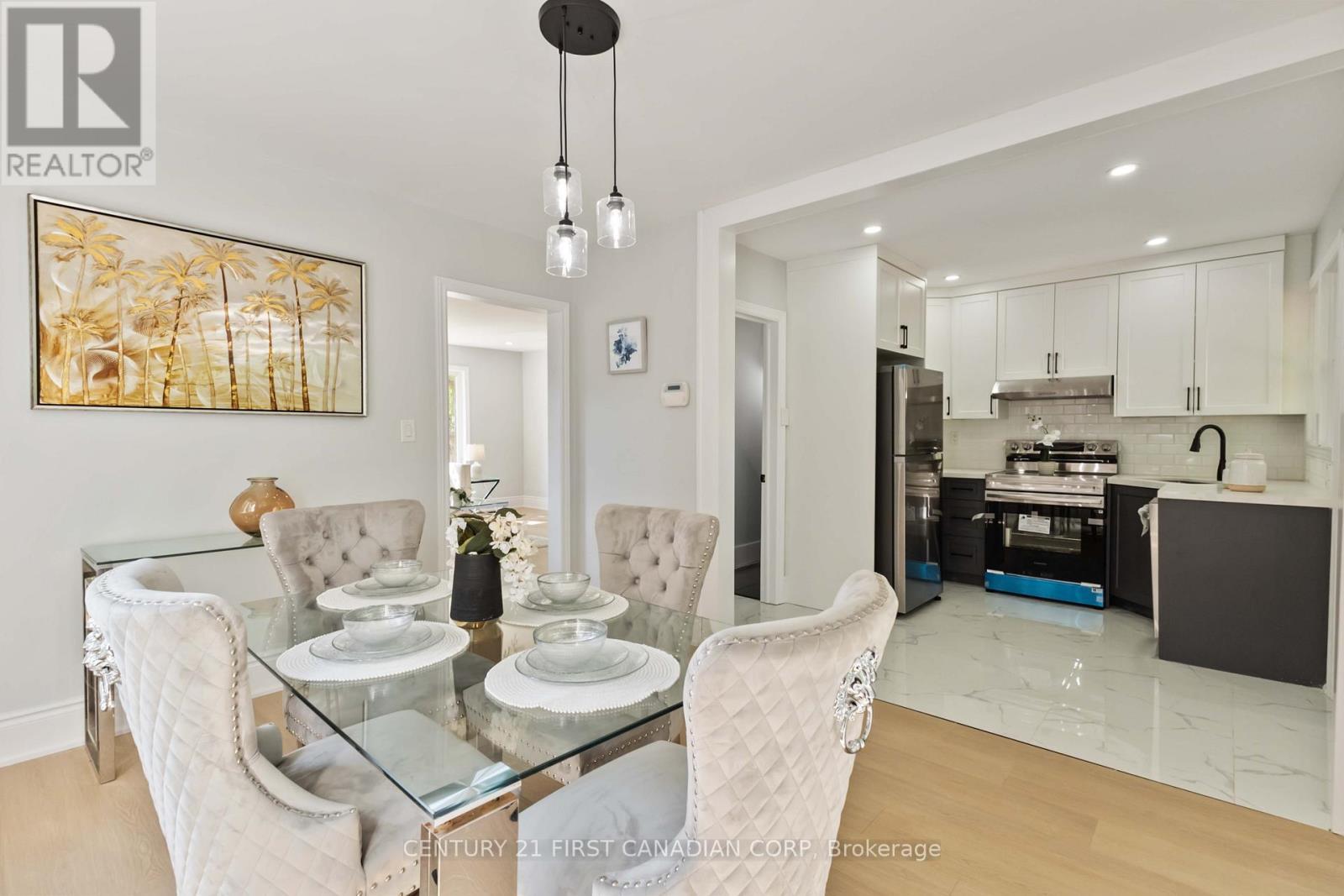 122 Windsor Crescent, London South (South F), ON - Indoor Photo Showing Dining Room