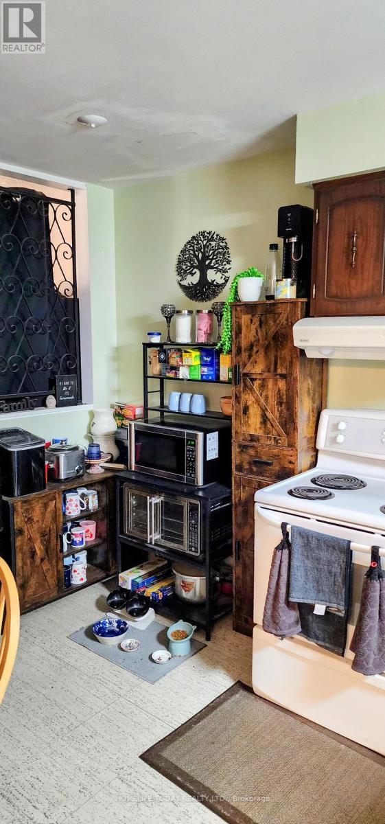 61 - 341 Military Trail, Toronto, ON - Indoor