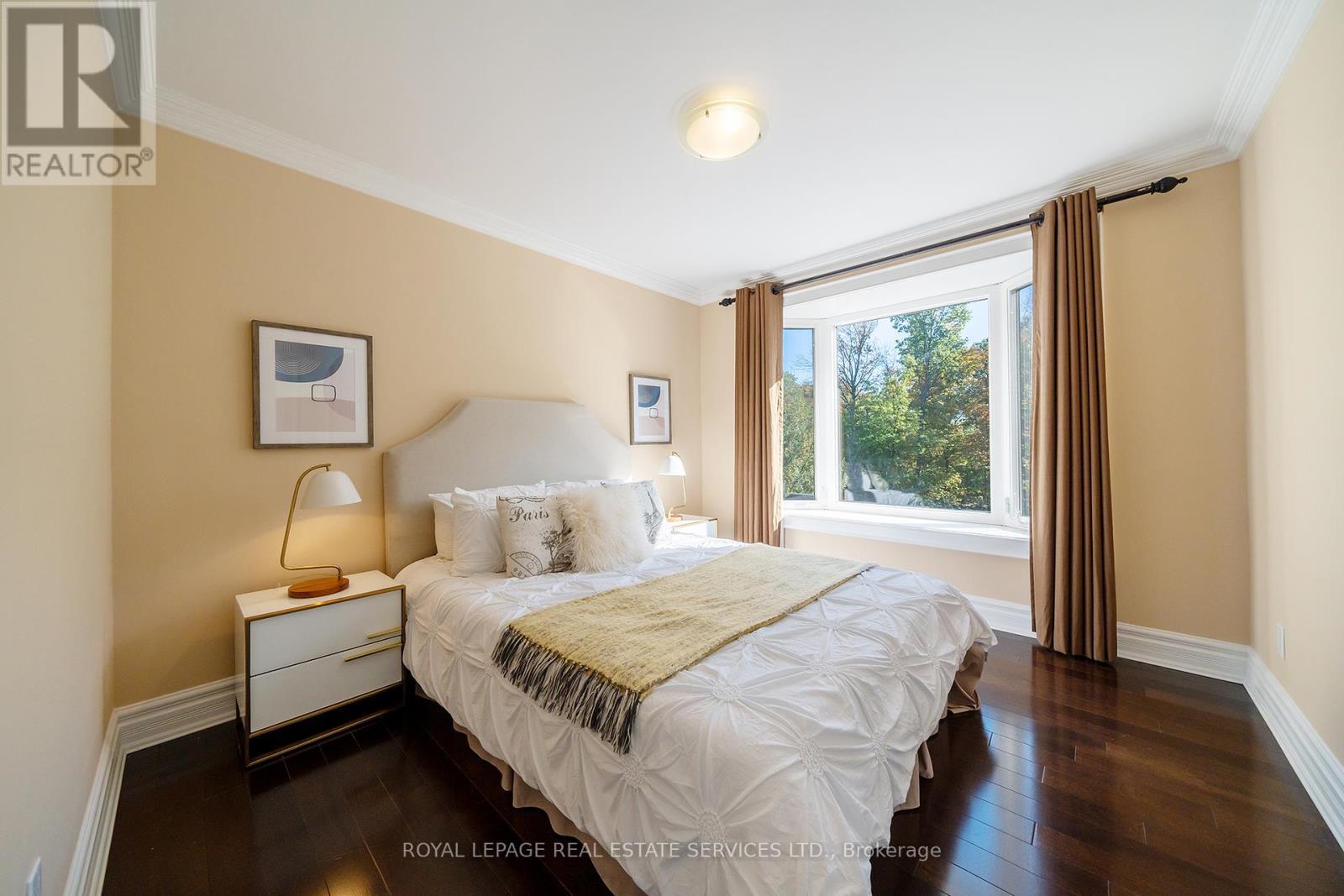 3278 Credit Heights Drive, Mississauga, ON - Indoor Photo Showing Bedroom