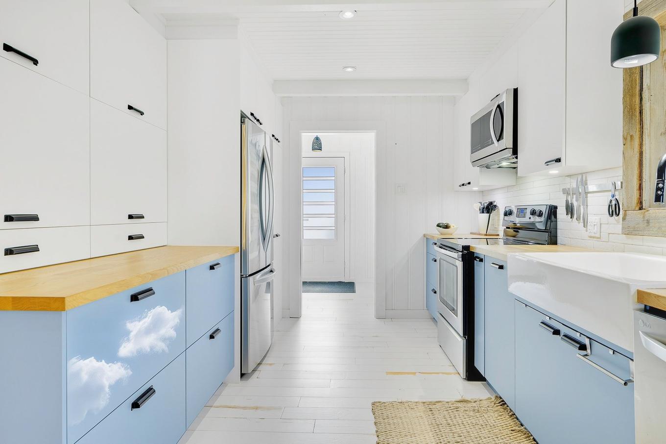 Cuisine - 1209 Ch. Du Lac-Connelly, Saint-Hippolyte, QC - Indoor Photo Showing Kitchen