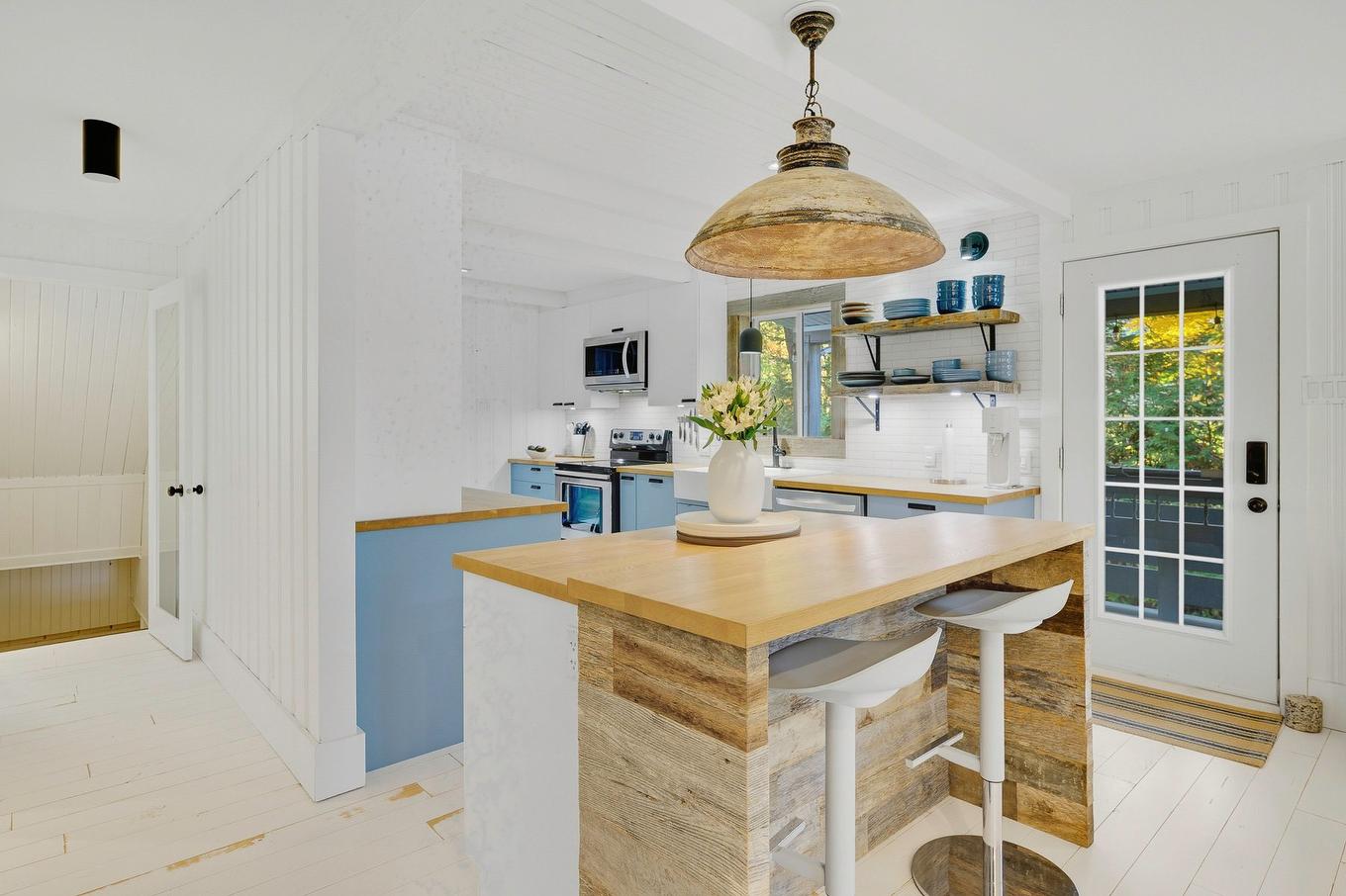 Autre - 1209 Ch. Du Lac-Connelly, Saint-Hippolyte, QC - Indoor