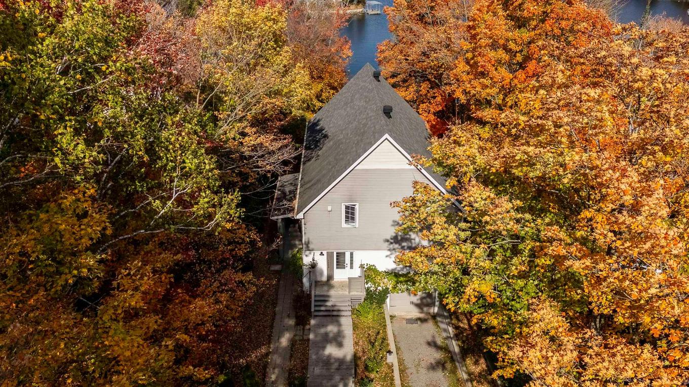 Face arrière - 1209 Ch. Du Lac-Connelly, Saint-Hippolyte, QC - Outdoor