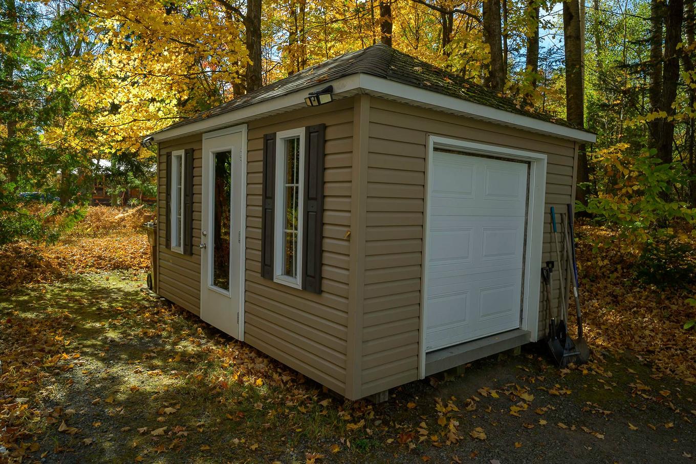 Shed - 1209 Ch. Du Lac-Connelly, Saint-Hippolyte, QC - Outdoor With Exterior