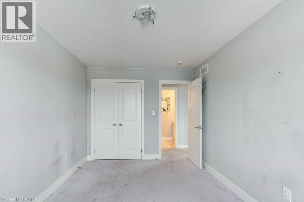 745 Chelton Road Unit# 62, London, ON - Indoor Photo Showing Other Room