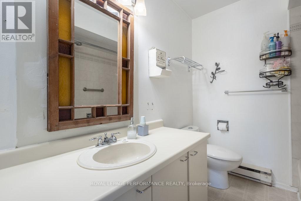 E - 3066 Councillors Way, Ottawa, ON - Indoor Photo Showing Bathroom