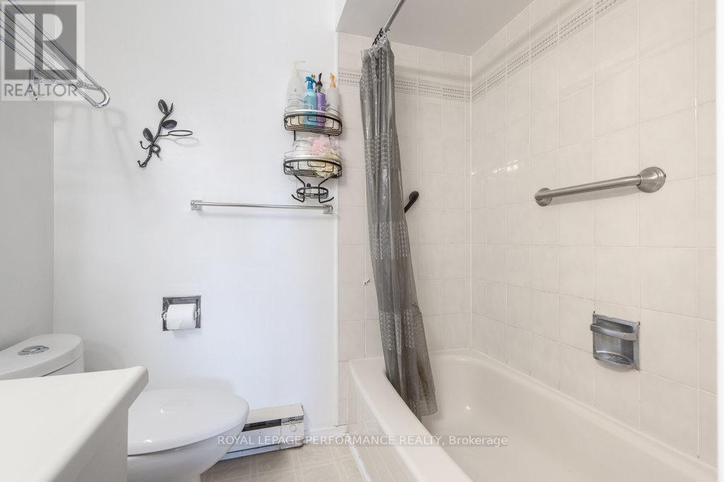 E - 3066 Councillors Way, Ottawa, ON - Indoor Photo Showing Bathroom