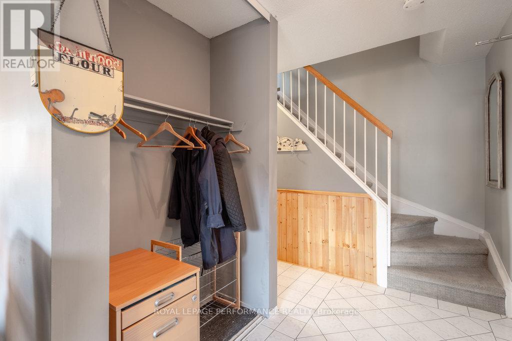 E - 3066 Councillors Way, Ottawa, ON - Indoor