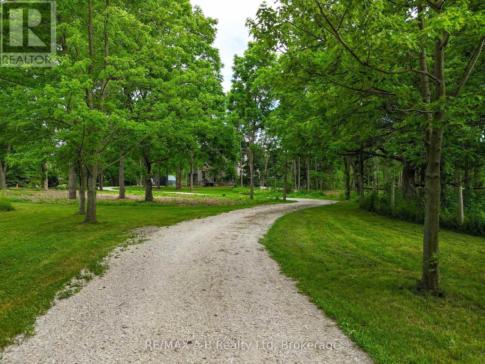 12096 Gale Road, North Middlesex (Carlisle), ON - Outdoor