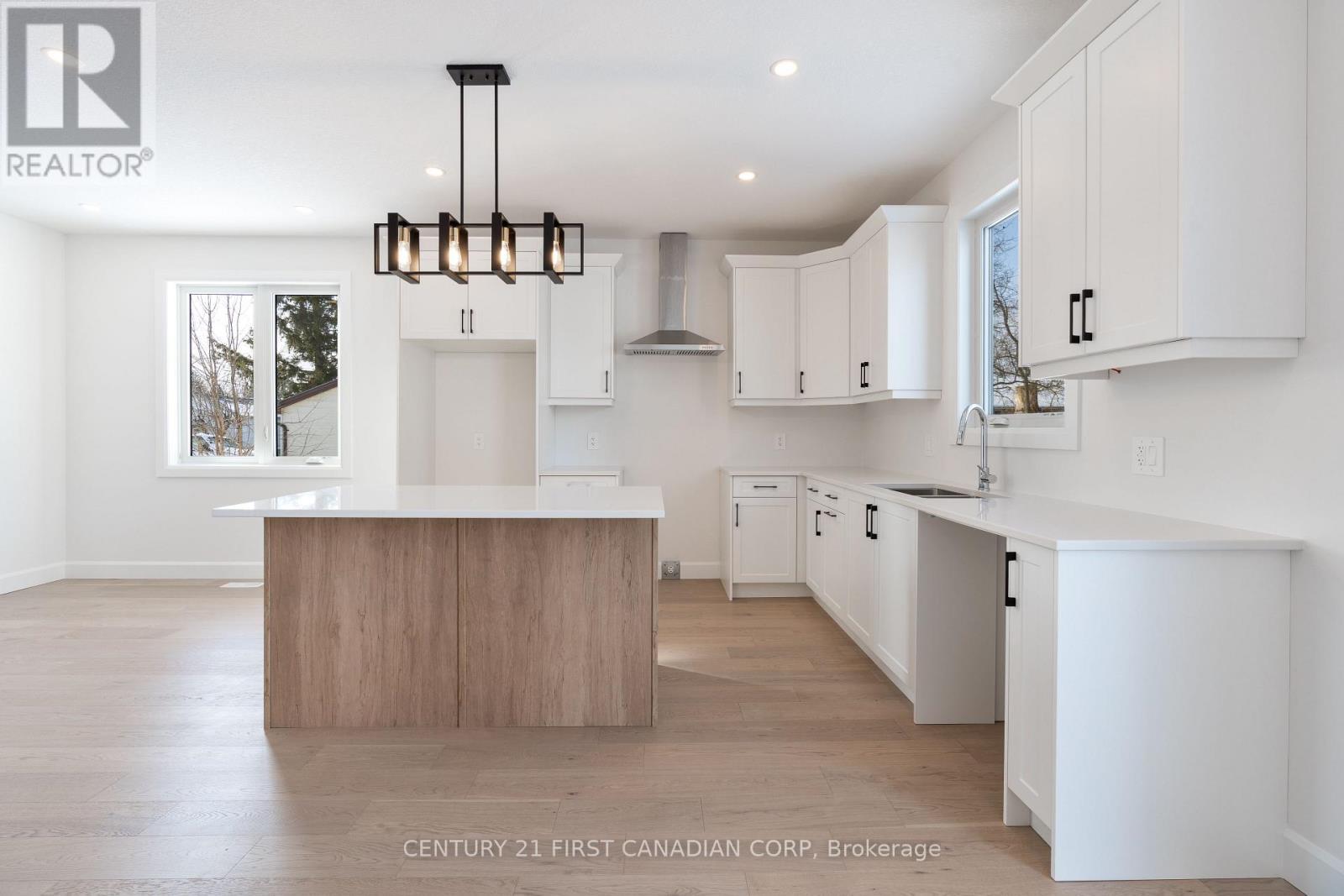 Parcel 2 - 194 Mcrae Street, Southwest Middlesex (Glencoe), ON - Indoor Photo Showing Kitchen
