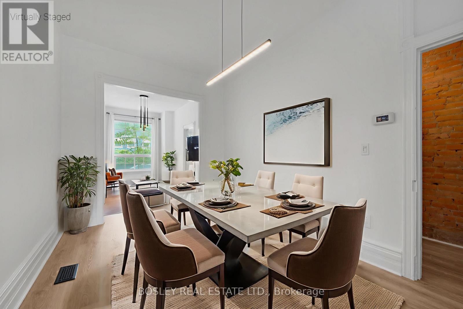 175 Macnab Street N, Hamilton, ON - Indoor Photo Showing Dining Room