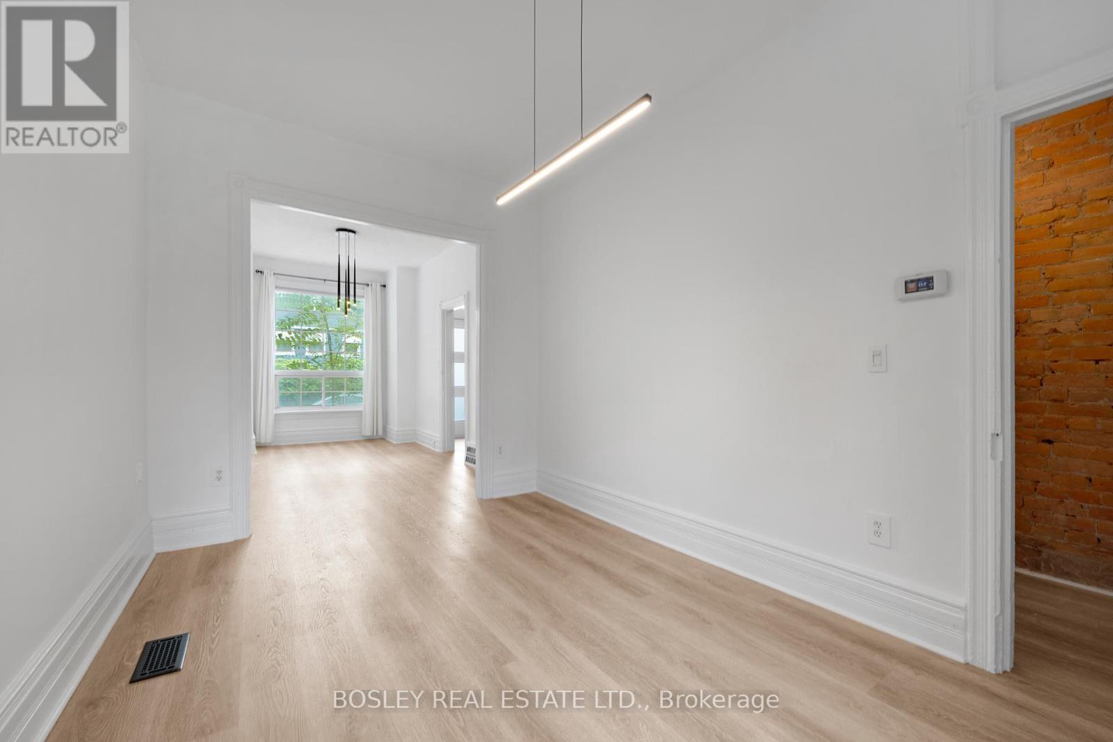 175 Macnab Street N, Hamilton, ON - Indoor Photo Showing Other Room