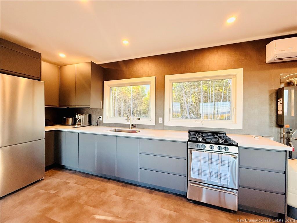 731 Pointe Aux Carr Rd, Napan, NB