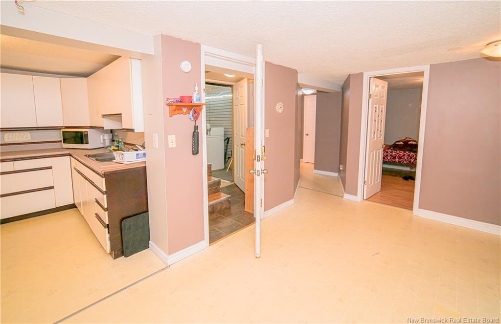 26 Hachey Ave, Fredericton, NB