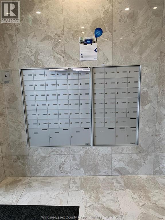 4785 Walker Road Unit# 406, Windsor, ON - Indoor