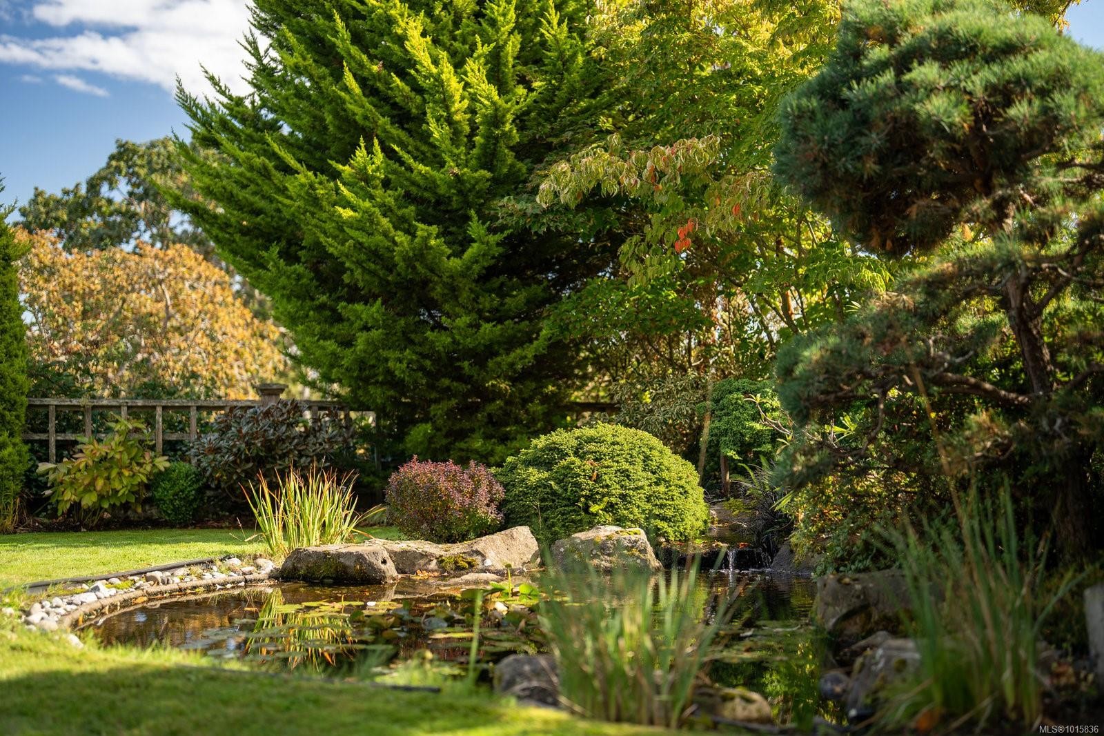 2162 Brighton Ave, Oak Bay, BC