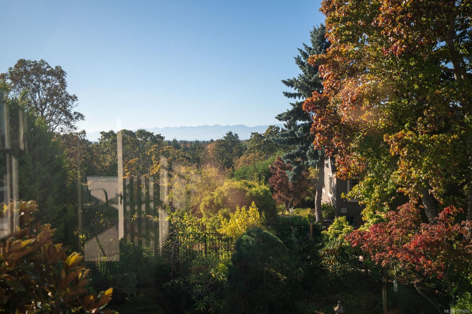 2162 Brighton Ave, Oak Bay, BC