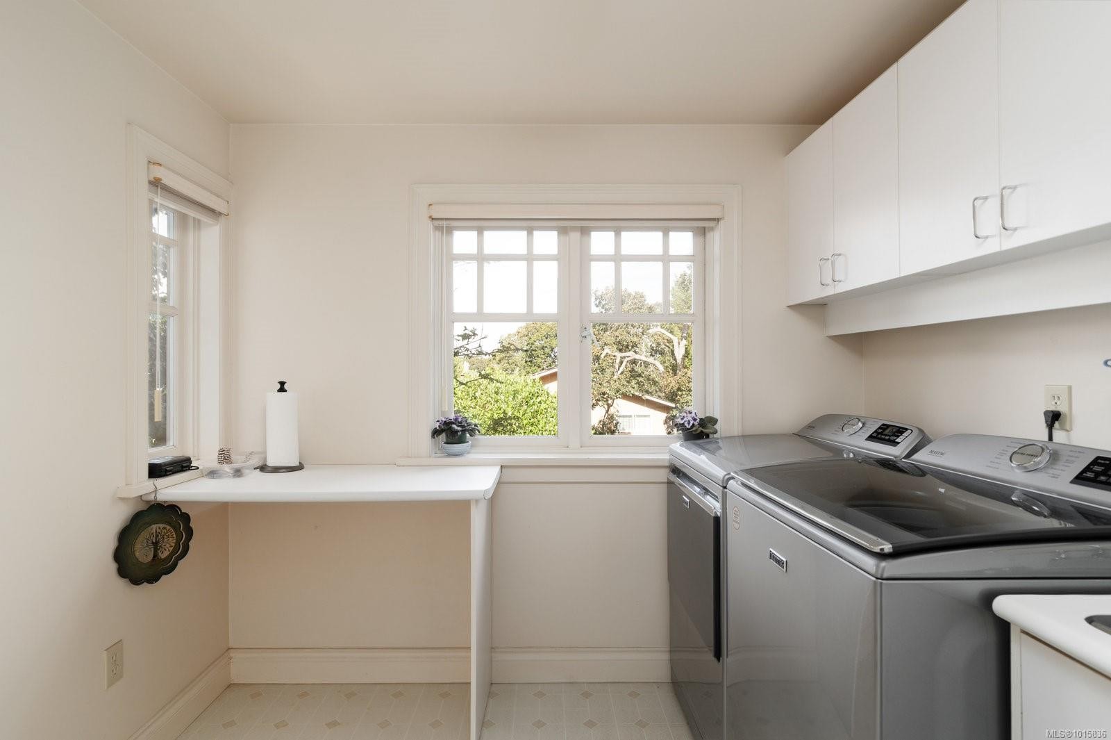 2162 Brighton Ave, Oak Bay, BC