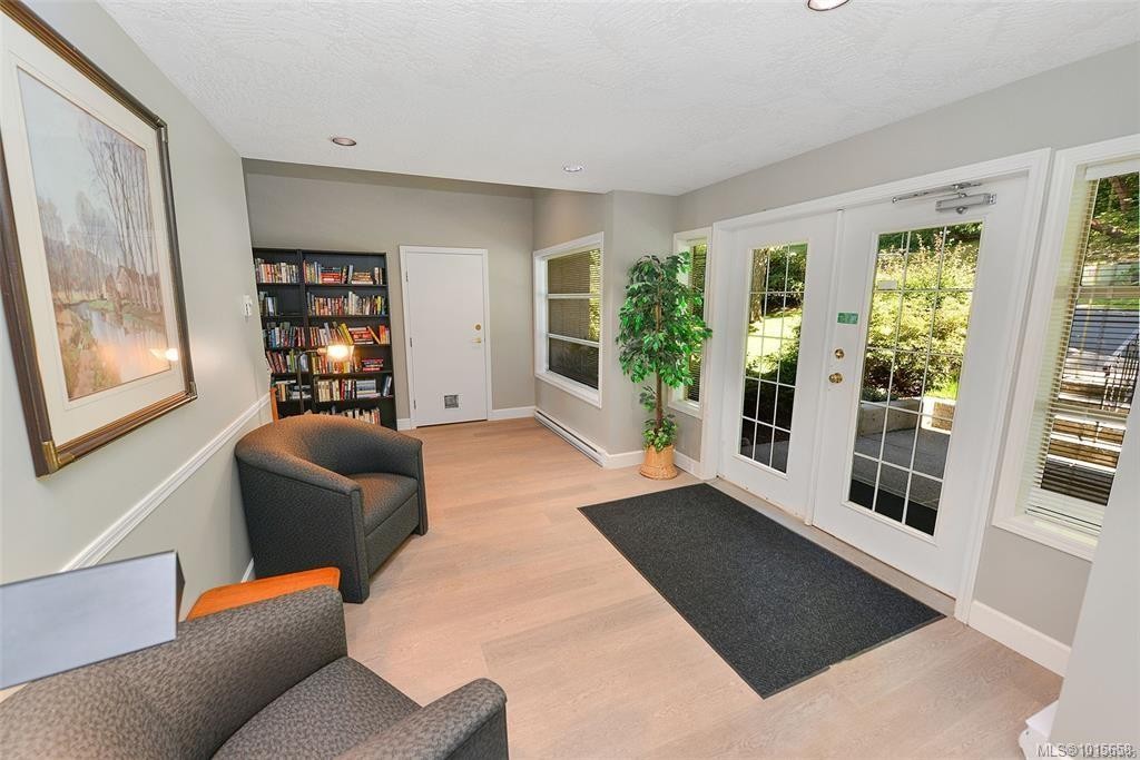 21-4318 Emily Carr Dr, Saanich, BC