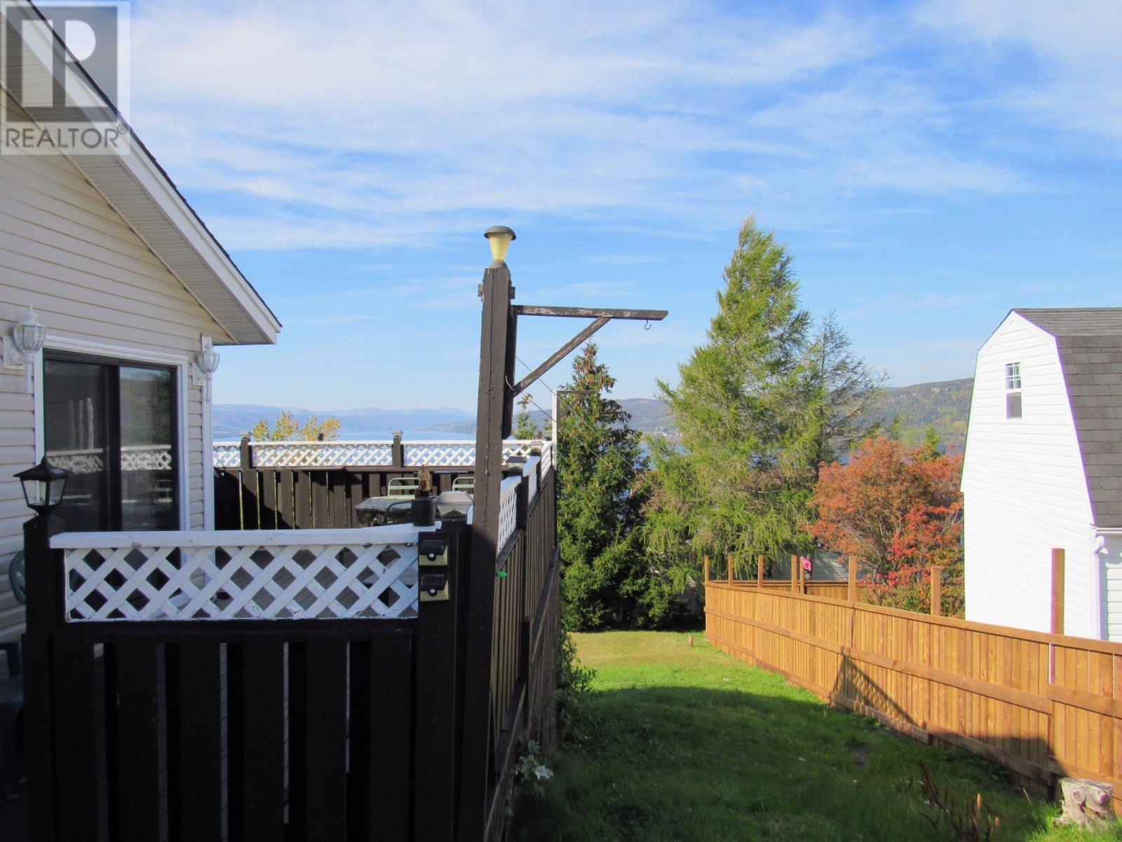 31 Hillcrest Road, Corner Brook, NL - Outdoor