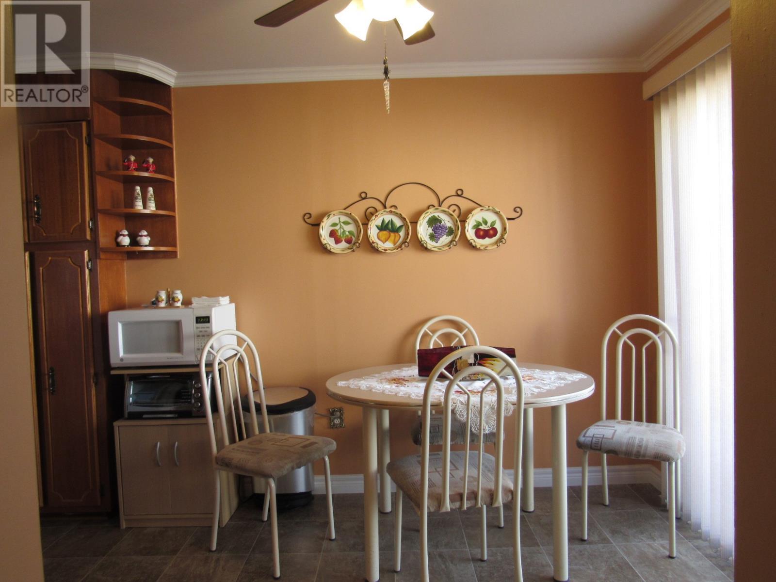 31 Hillcrest Road, Corner Brook, NL - Indoor