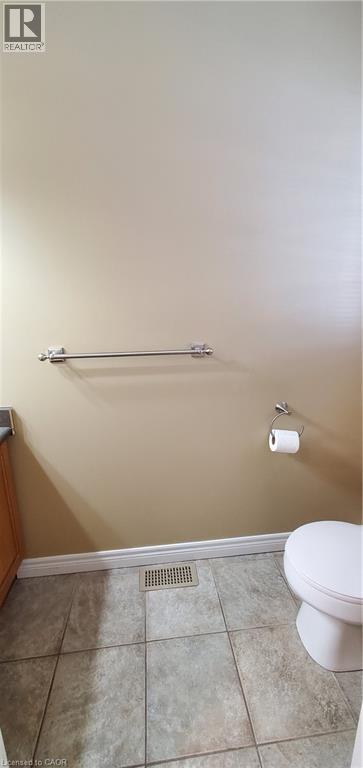 501 Blue Beech Boulevard Unit# B, Waterloo, ON - Indoor Photo Showing Bathroom