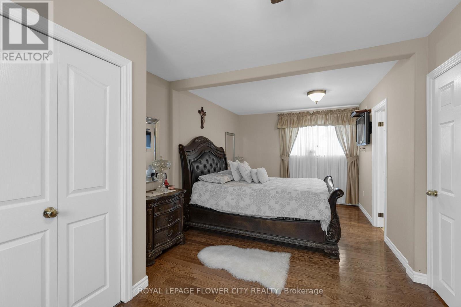 13 Bairstow Crescent, Halton Hills, ON - Indoor Photo Showing Bedroom
