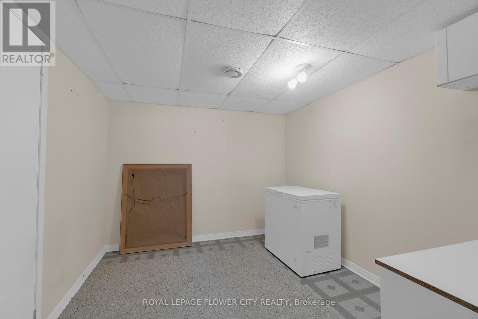 13 Bairstow Crescent, Halton Hills, ON - Indoor Photo Showing Other Room