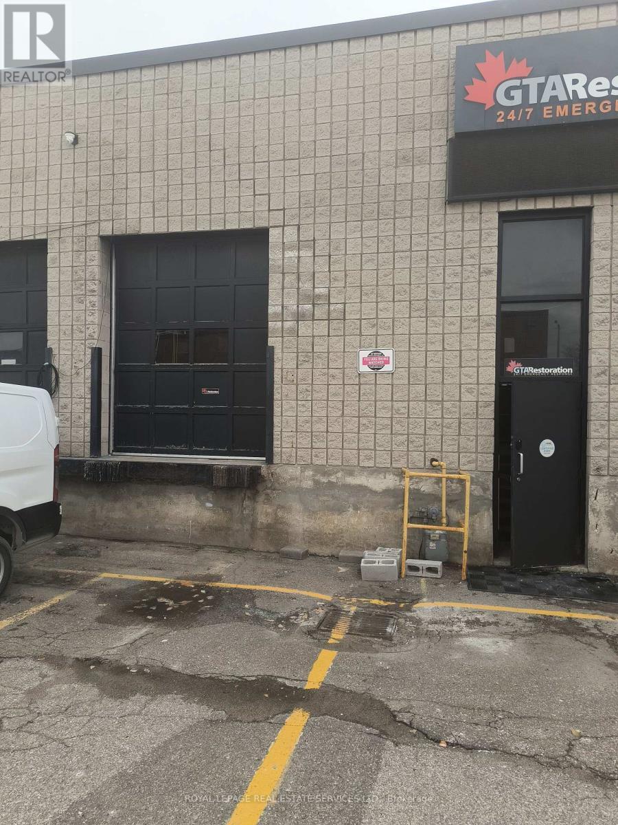 3 - 12 Upjohn Road, Toronto, ON