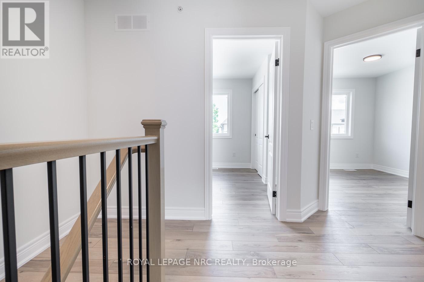 15 - 121A Moffatt Street, St. Catharines (Oakdale), ON - Indoor Photo Showing Other Room