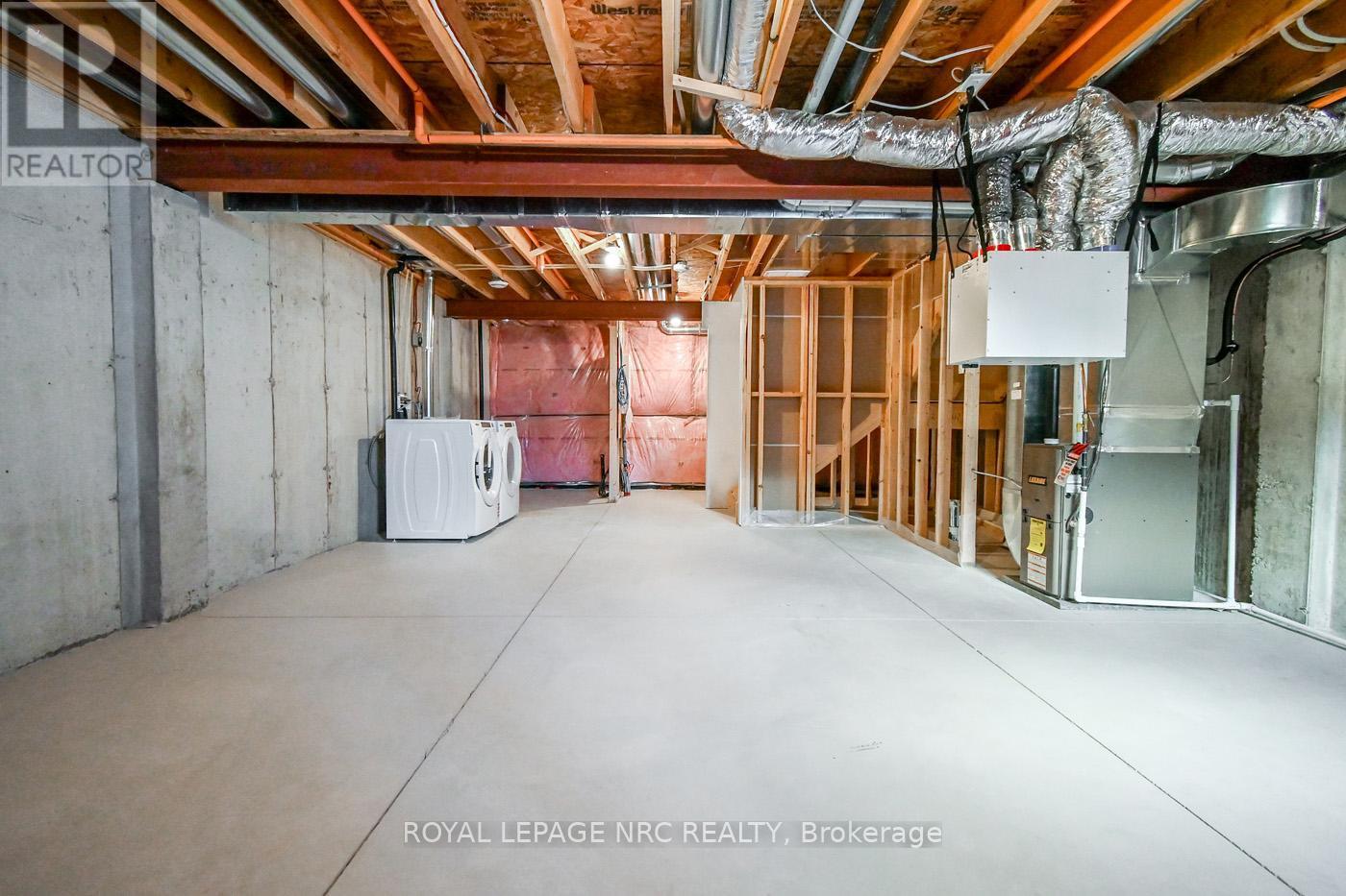 15 - 121A Moffatt Street, St. Catharines (Oakdale), ON - Indoor Photo Showing Basement