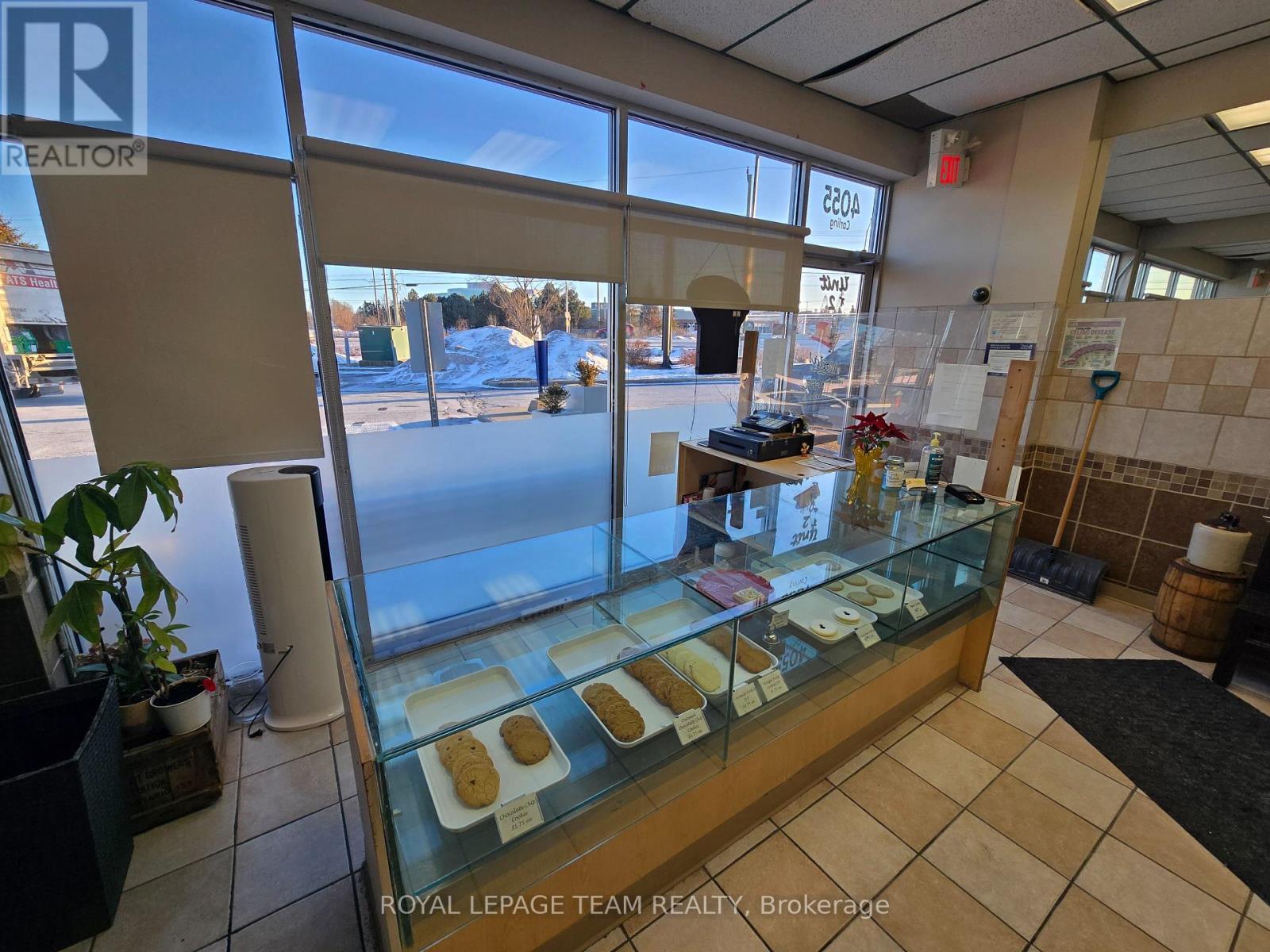 2 - 4055 Carling Avenue, Ottawa, ON