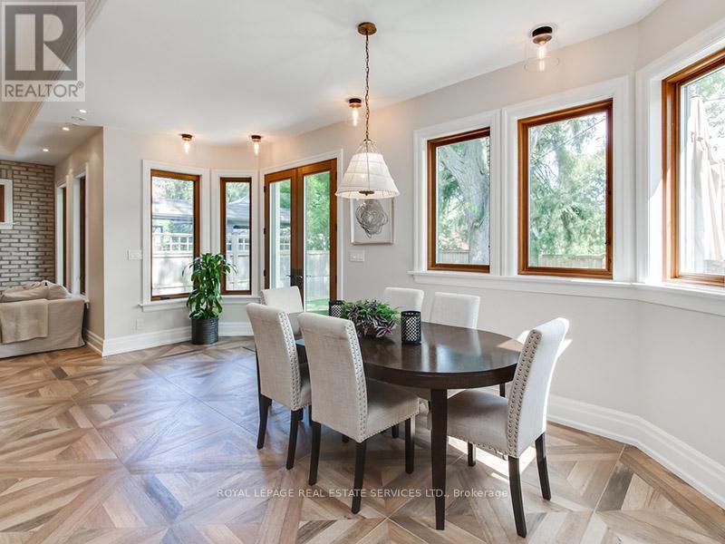 441 Oriole Parkway, Toronto, ON - Indoor Photo Showing Dining Room