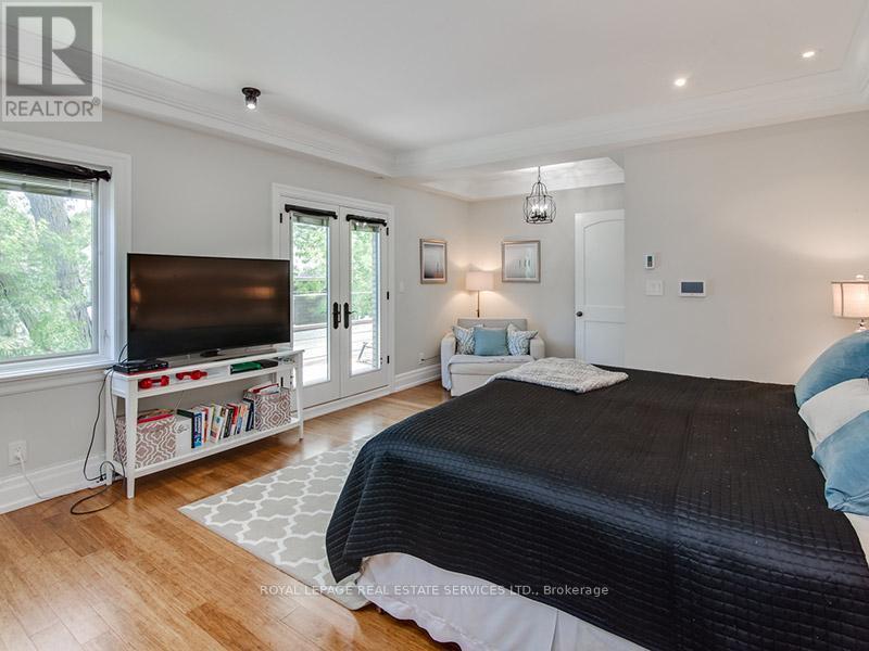 441 Oriole Parkway, Toronto, ON - Indoor Photo Showing Bedroom