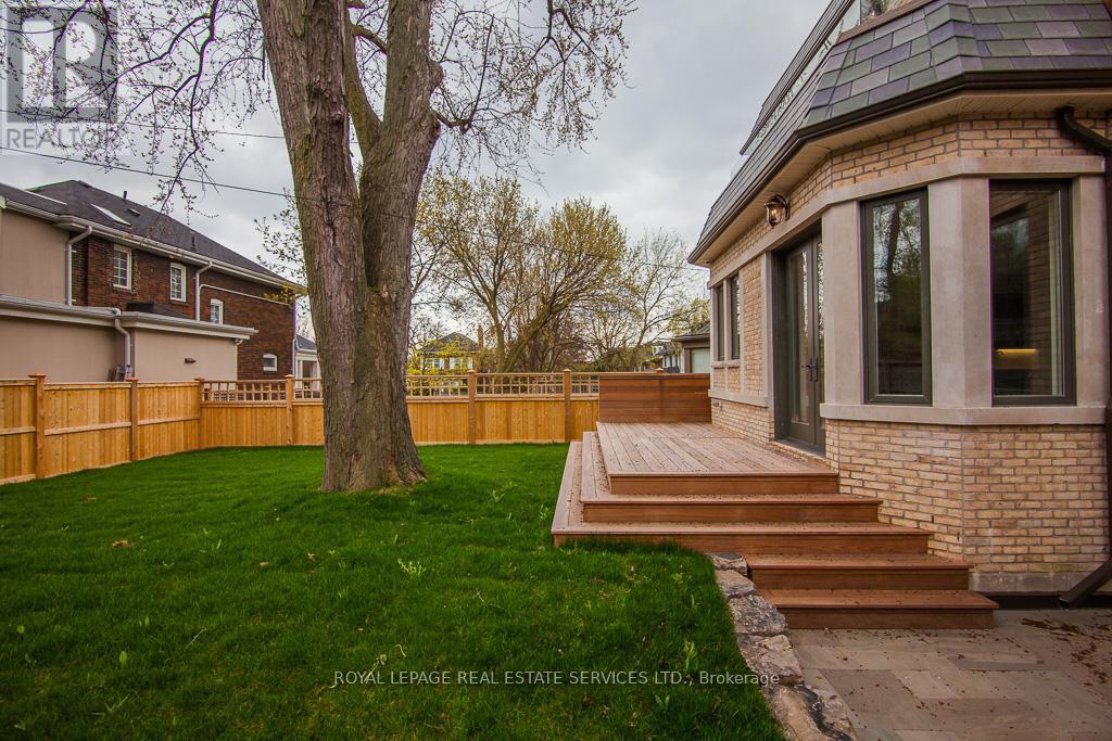 441 Oriole Parkway, Toronto, ON - Outdoor