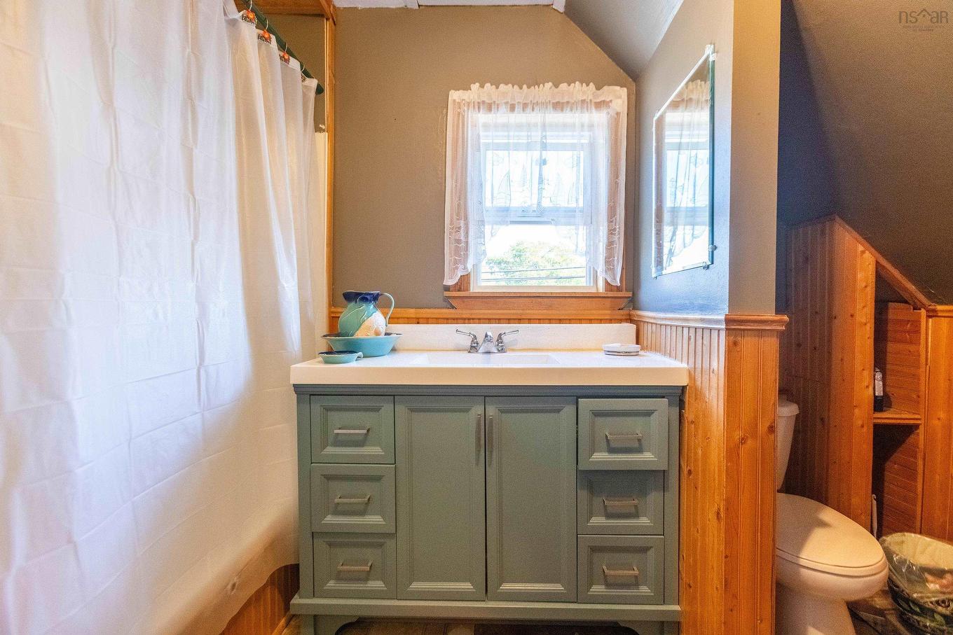 29 South Albion Street, Amherst, NS