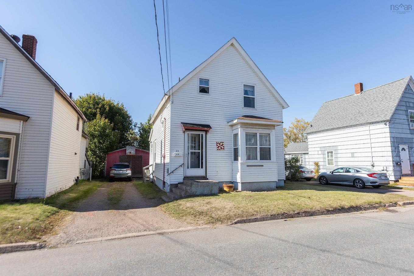 29 South Albion Street, Amherst, NS