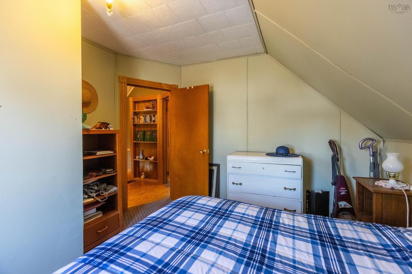 29 South Albion Street, Amherst, NS