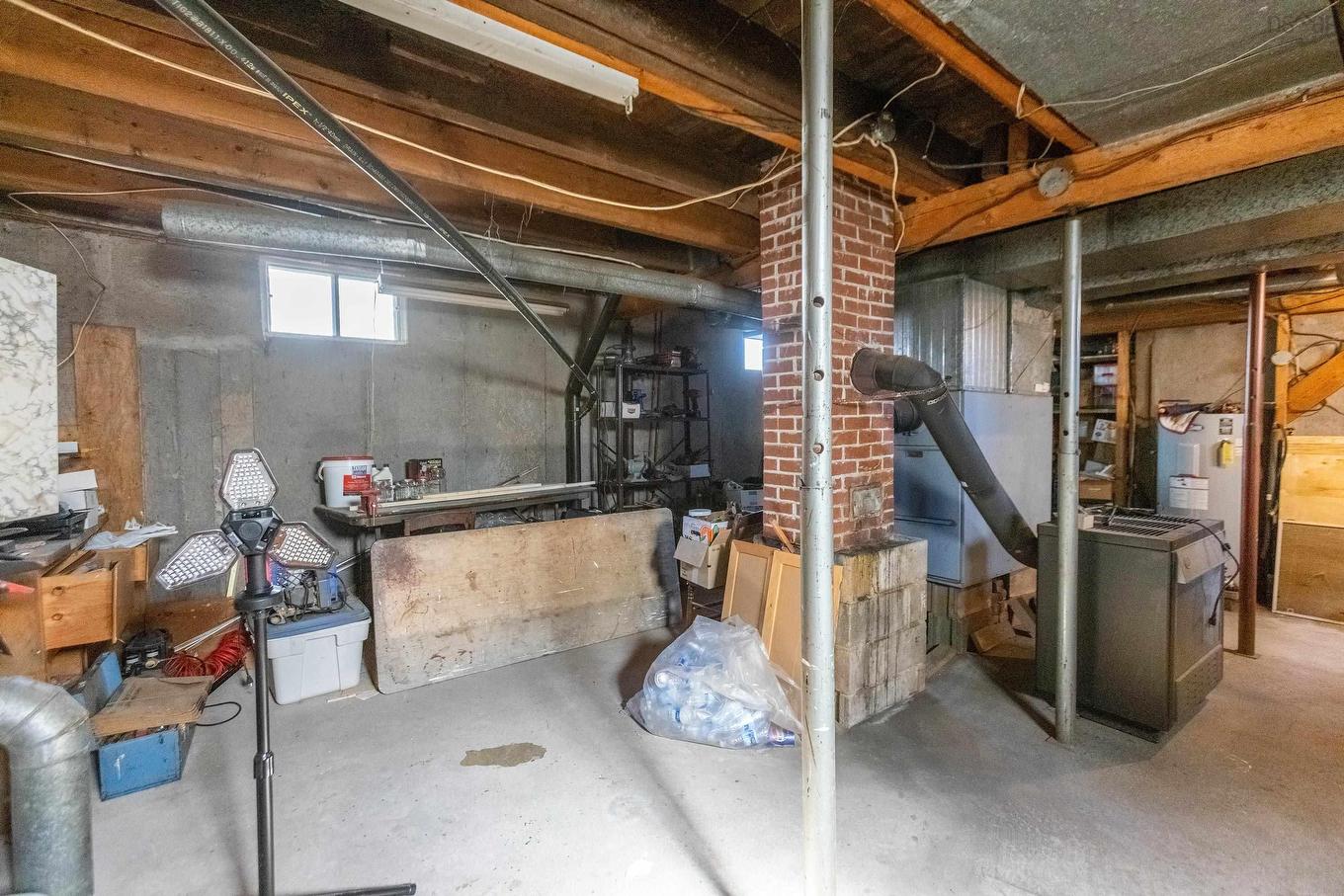 29 South Albion Street, Amherst, NS