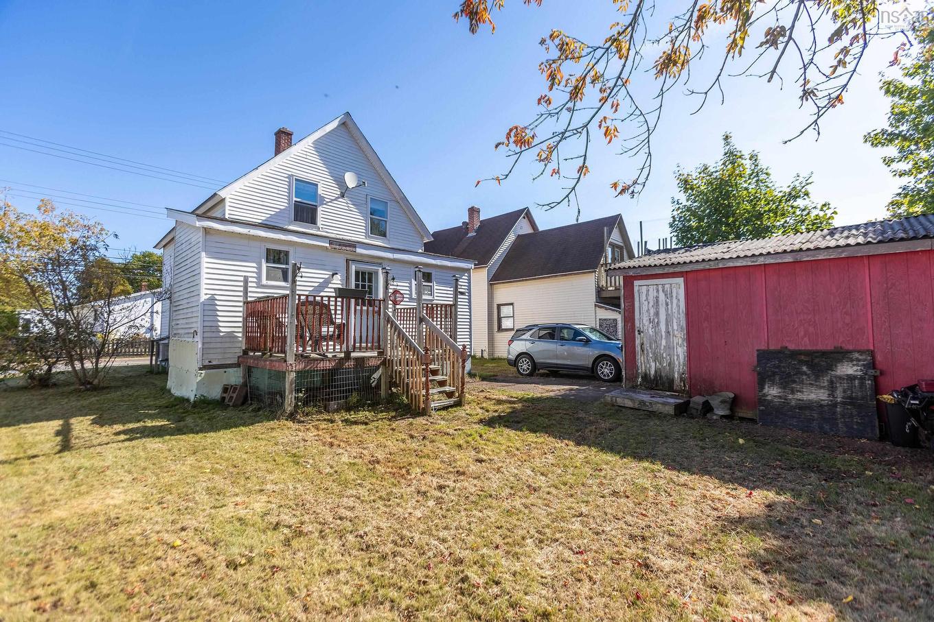 29 South Albion Street, Amherst, NS